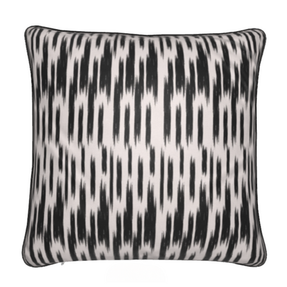 ASPEN Cushion Black and Beige Snowflake