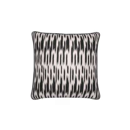 ASPEN Cushion Black and Beige Snowflake
