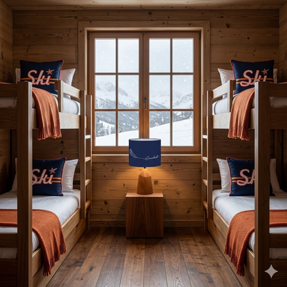 Weiches Akzentkissen aus Samt mit Niseko-Motiv für Chalet 