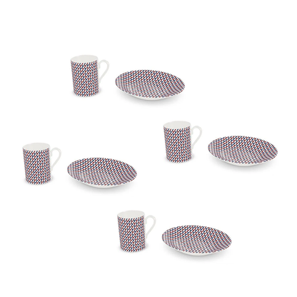 赤、白、青のスキーブーツ模様のシャレー用エスプレッソカップとソーサー