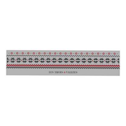 Les Trois Vallées Table Runner