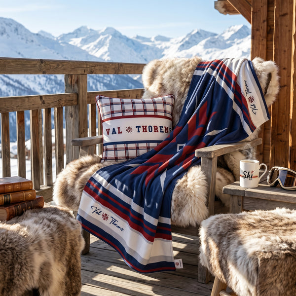 Val Thorens, Throw Blanket, Fleece, Blue, Red and White, Snowflake