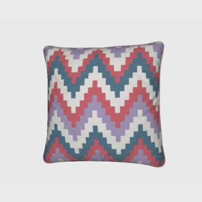 Après‑ski cushion, retro colours, soft velvet